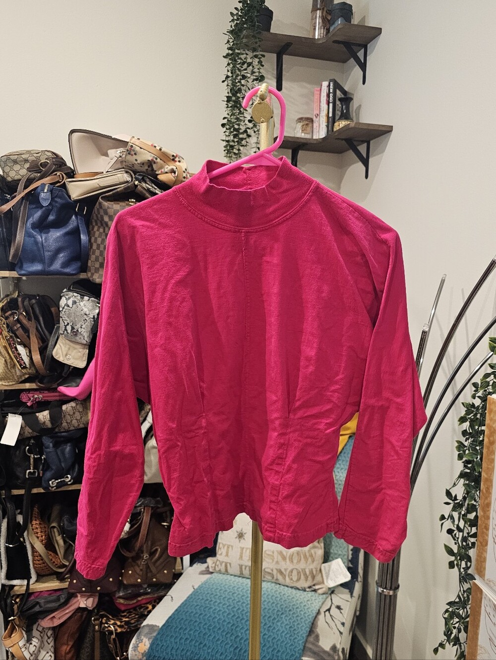 Vintage Currants Women’s Fuchsia Mock Neck Long Sleeve Top